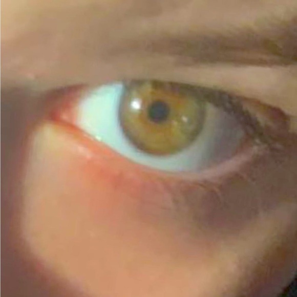 Meet your Posher, Cheyanne - Picture 2 of 2